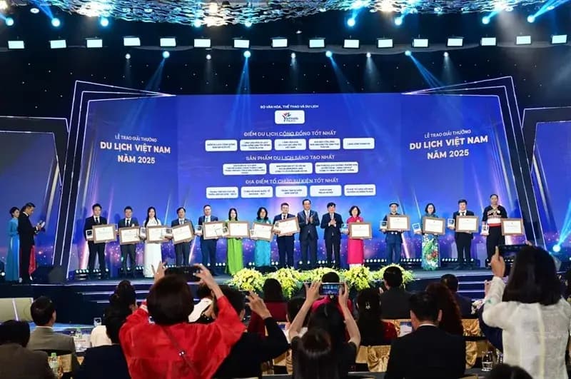 Vinh danh Làng gốm Thanh Hà tại Giải thưởng Du lịch 2025