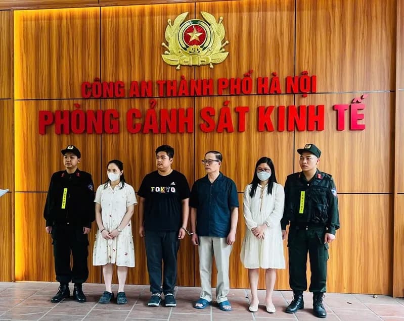 Ông chủ công ty vàng bạc Bảo Tín Minh Châu bị khởi tố 