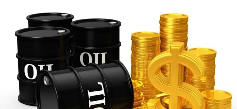 Giá dầu thế giới vượt ngưỡng 100 USD, vàng chịu áp lực 