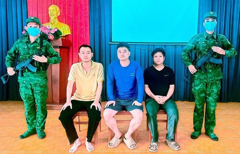 Ba người Trung Quốc trốn khỏi ổ lừa đảo Campuchia bị bắt tại Việt Nam 