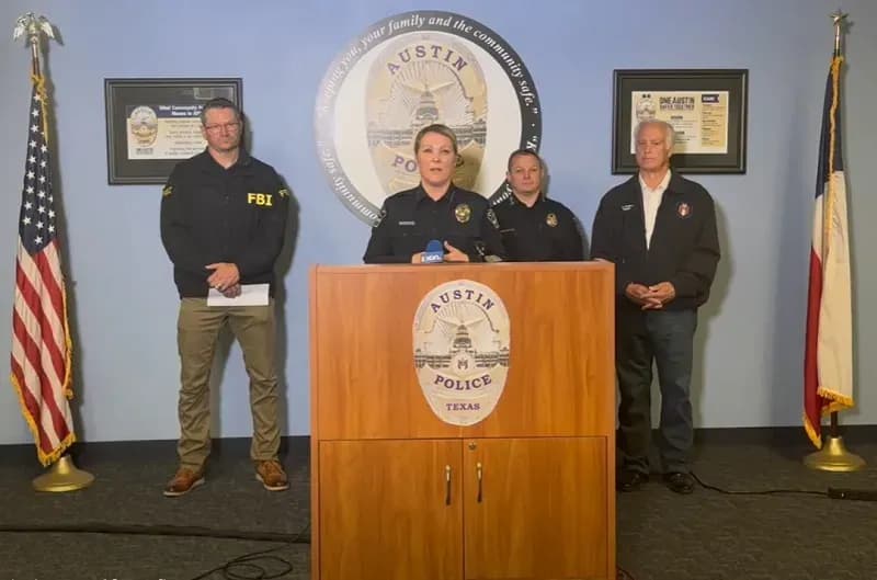 Xả súng gây thương vong tại Texas, FBI không loại trừ khả năng khủng bố