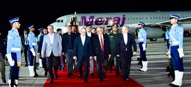 Quan chức Hoa Kỳ và Iran cùng đến Pakistan, liệu sẽ có đàm phán? 