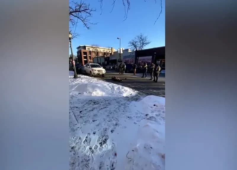 Thêm vụ công dân Minneapolis bị lực lượng liên bang bắn chết