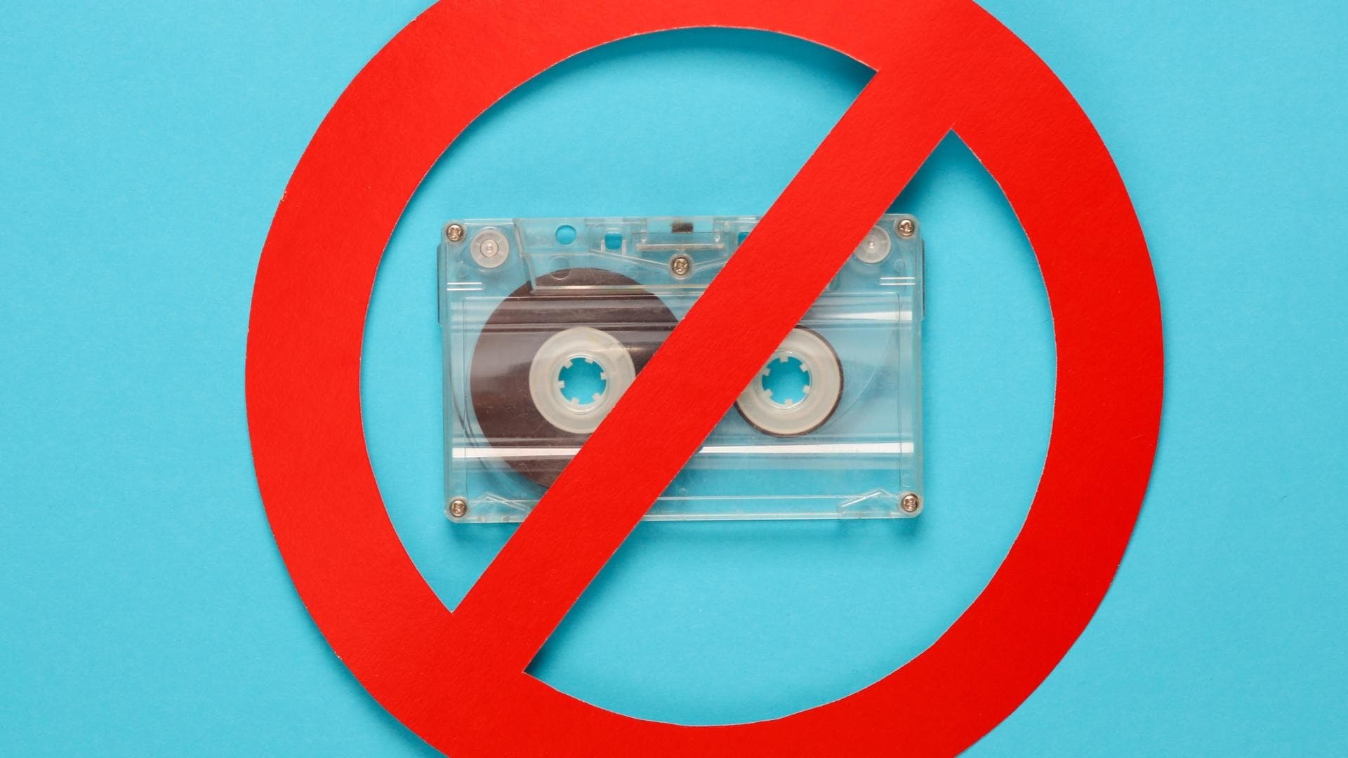 TP. HCM siết quản lý: Không mời ca sĩ, rapper phản cảm biểu diễn