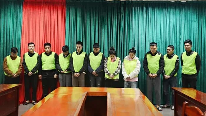 Khởi tố nhóm lừa đảo chiếm đoạt gần 50 tỷ đồng qua Facebook, Zalo