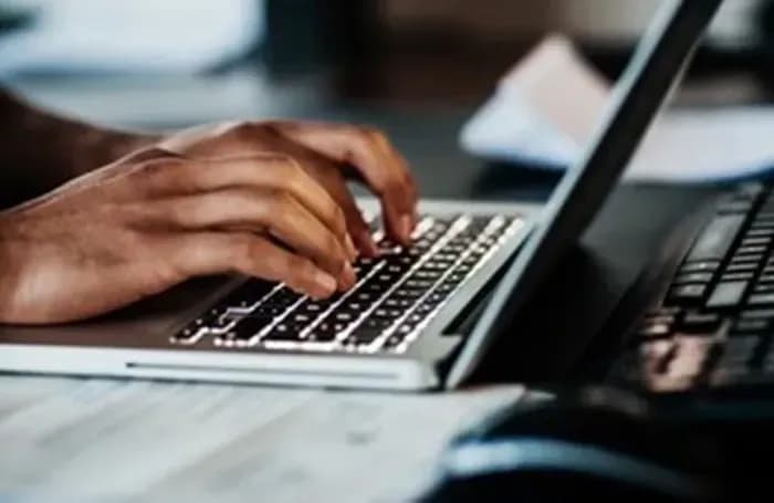 Anh phối hợp Microsoft xây dựng hệ thống phát hiện nội dung Deepfake