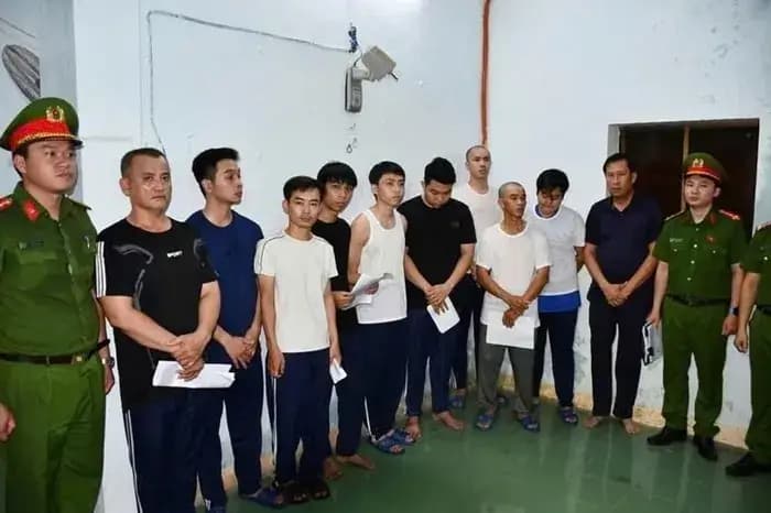 Đà Nẵng: Triệt phá đường dây buôn bán “khí cười” quy mô toàn quốc